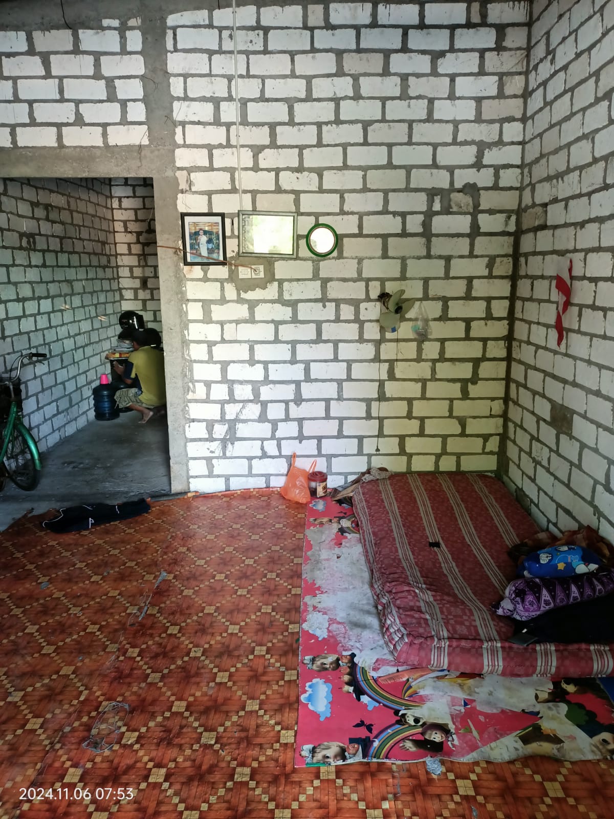 Dari Tungku Kayu ke Kompor Nuklir 2045: Modernitas yang Memusingkan